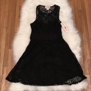 Lace black dress